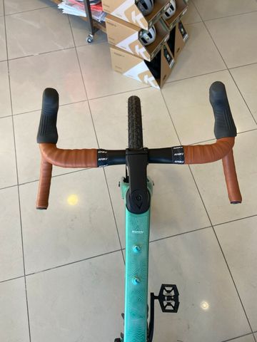 Brugt Bianchi Arcadex Shimano GRX Di2 2026 Road & Gravel — billede 5 af 9