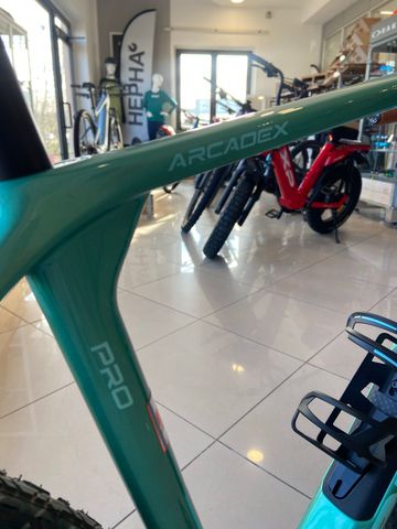 Brugt Bianchi Arcadex Shimano GRX Di2 2026 Road & Gravel — billede 4 af 9