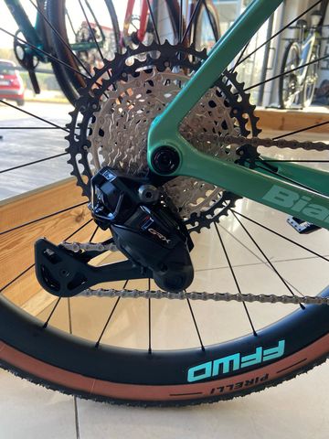 Brugt Bianchi Arcadex Shimano GRX Di2 2026 Road & Gravel — billede 2 af 9