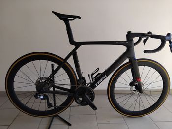 Trek Madone SLR7 2025 Road & Gravel d'occasion