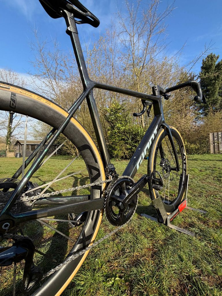 Used Giant Tcr Shimano Dura Ace Di2 2025 Road & Gravel, Green — image 4 of 5