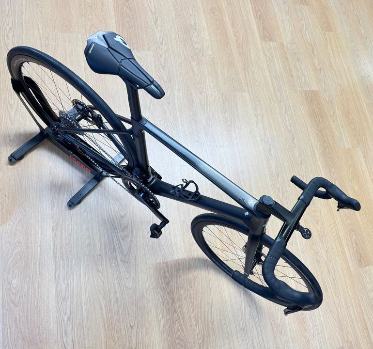 Used Colnago Colnago V4RS Dura-Ace Di2 Taglia 51 | 2023 2023 Road & Gravel, Schwarz — image 25 of 26