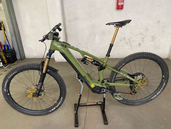 CUBE, Stereo hybrid SRAM X0 Eagle AXS (T-Type)