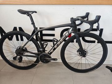 Trek Émonda SLR 7 AXS 2023 2023 Road & Gravel d'occasion