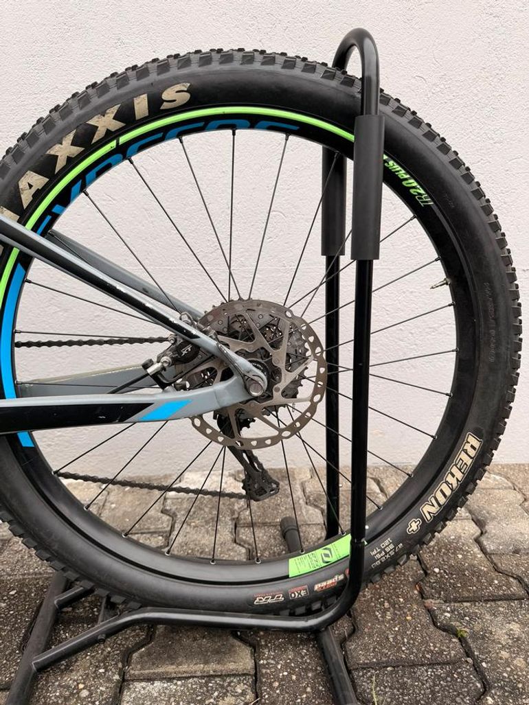 Used Scott Spark Shimano Deore XT 2017 Mountainbike, Hellgrau — image 10 of 12