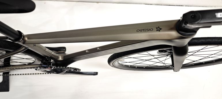Used Guerciotti Cartesio Ultegar Disc 2022 Road & Gravel, Light Gray — image 4 of 12