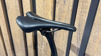 Used Specialized Men's Tarmac Disc Comp 2020 2020 Road & Gravel — image 5 of 14