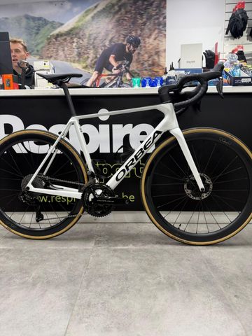 Gebrauchtes Orbea ORCA M10iLTD PWR 2025 2025 Road & Gravel, Weiß — Bild 2 von 6