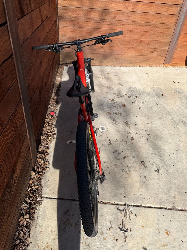 Used Specialized Epic EVO Expert 2021 2021 Mountainbike, Orange, 29 — image 6 of 14