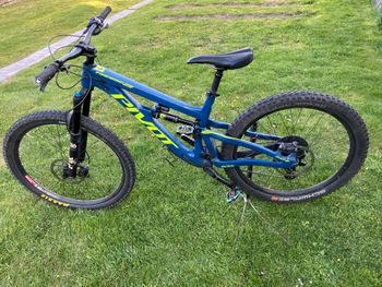 Used Pivot Firebird 29 Frame w/ Carbon Cranks 2020 2020 Mountainbike, Blue, 29 — image 2 of 8
