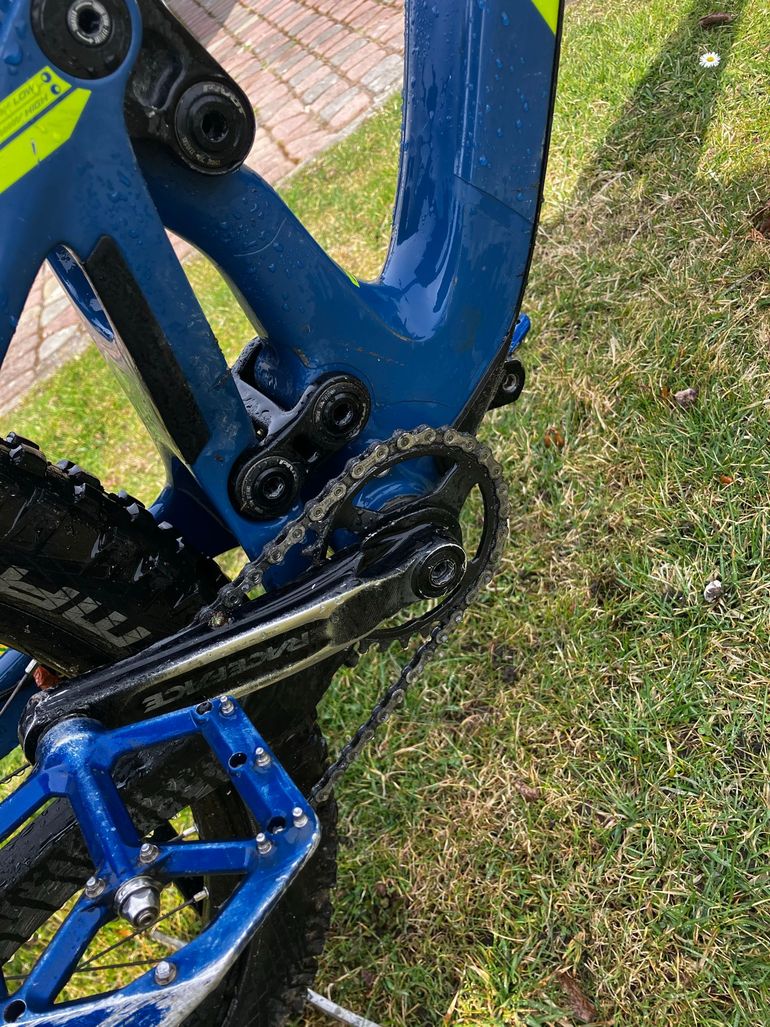 Used Pivot Firebird 29 Frame w/ Carbon Cranks 2020 2020 Mountainbike, Blue, 29 — image 3 of 8