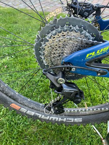 Used Pivot Firebird 29 Frame w/ Carbon Cranks 2020 2020 Mountainbike, Blue, 29 — image 5 of 8