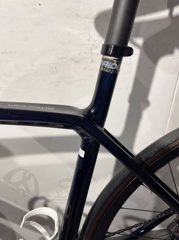 Used Trek Émonda SLR 7 2022 2022 Road & Gravel, Blau — image 4 of 19