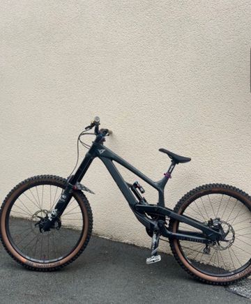 Käytetty YT Industries Tues Shimano Saint 2023 MTB