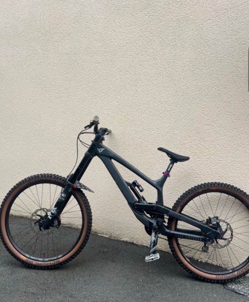 Brugt YT Industries Tues Shimano Saint 2023 MTB