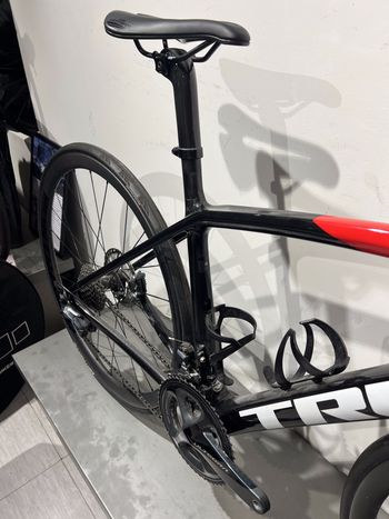 Used Trek Émonda SL 6 Disc Pro 2021 2021 Road & Gravel, Black — image 6 of 10