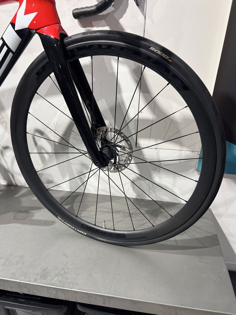 Used Trek Émonda SL 6 Disc Pro 2021 2021 Road & Gravel, Black — image 4 of 10