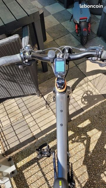 Used Scott Metrix 10 2022 Road & Gravel, Light Gray — image 5 of 9