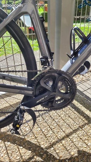 Used Scott Metrix 10 2022 Road & Gravel, Light Gray — image 6 of 9