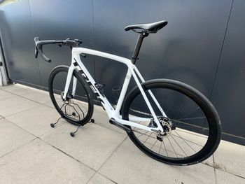 Used Trek Émonda SL 7 AXS 2023 2023 Road & Gravel — image 16 of 24