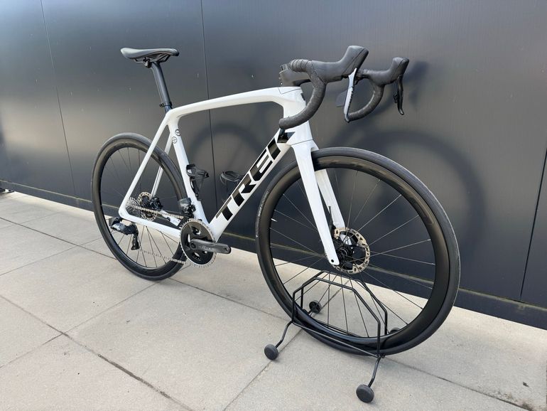 Used Trek Émonda SL 7 AXS 2023 2023 Road & Gravel — image 3 of 24