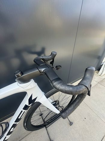 Used Trek Émonda SL 7 AXS 2023 2023 Road & Gravel — image 10 of 24