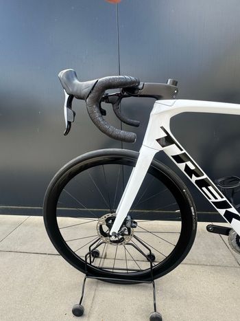 Used Trek Émonda SL 7 AXS 2023 2023 Road & Gravel — image 18 of 24