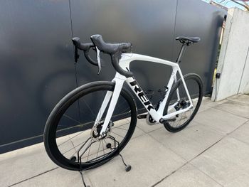 Used Trek Émonda SL 7 AXS 2023 2023 Road & Gravel — image 15 of 24