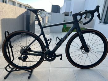 Used Scott Addict 10 2022 2022 Road & Gravel