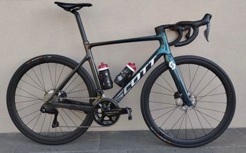 Scott, Addict Shimano Dura Ace Di2