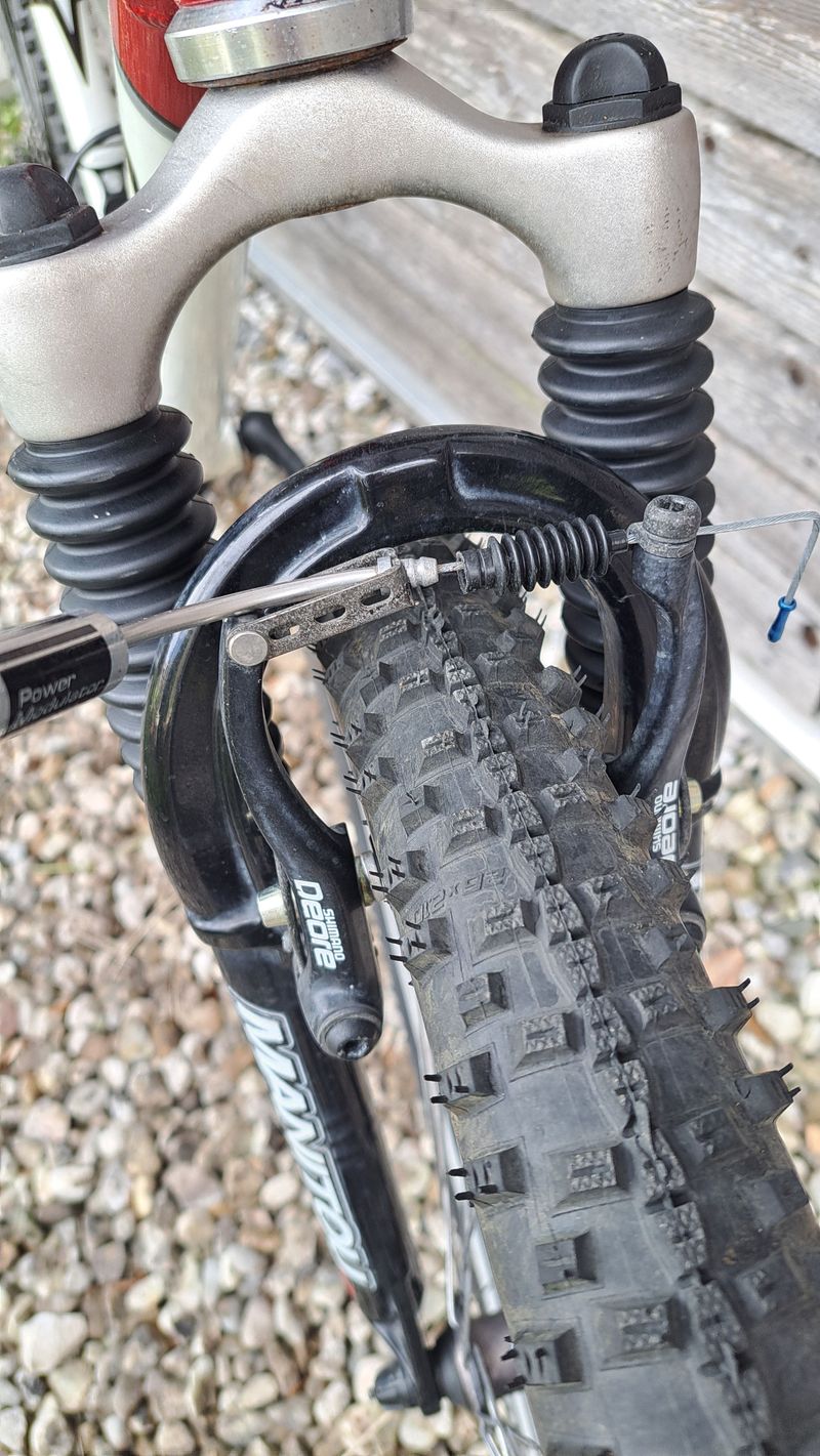 Used KHS Alite 4000 2003 Mountainbike, White — image 3 of 10
