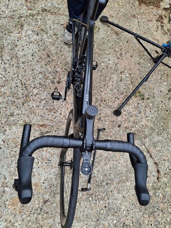 Used Giant TCR Advanced Pro 1 AXS 2025 2025 Road & Gravel, Schwarz — image 7 of 8