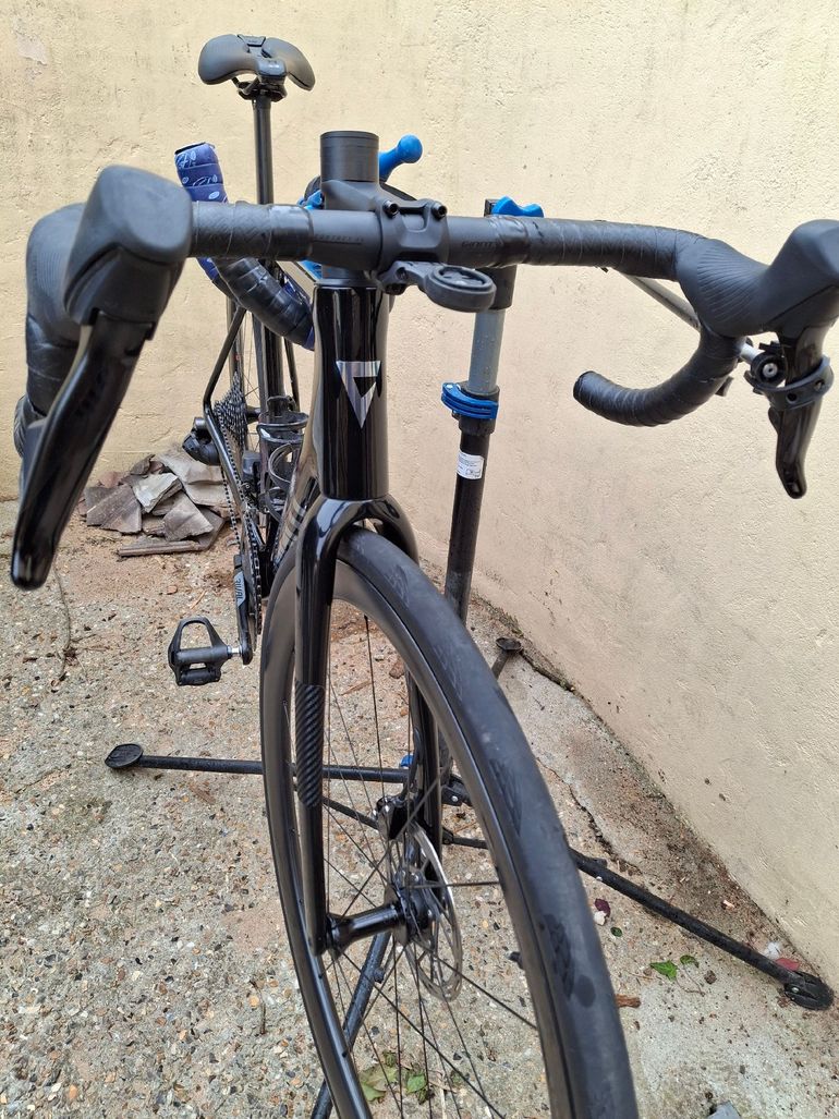 Used Giant TCR Advanced Pro 1 AXS 2025 2025 Road & Gravel, Schwarz — image 5 of 8