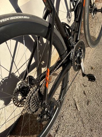 Used KTM Revelator Shimano 105 Di2 2025 Road & Gravel, Black — image 2 of 7