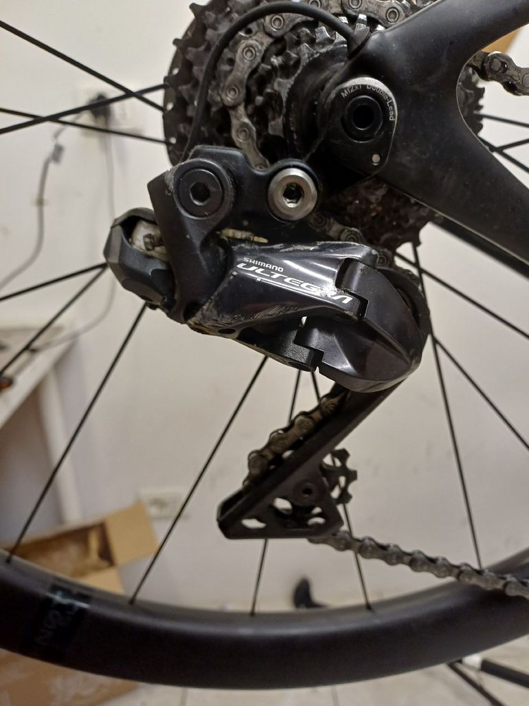 Used Cannondale SuperSix EVO Hi-MOD Disc Ultegra Di2 2021 2021 Road & Gravel, Black — image 2 of 12
