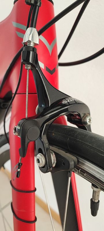 Used Felt Custom Shimano Sora 2015 Road & Gravel, Red — image 10 of 23