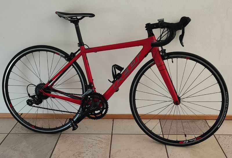 Used Felt Custom Shimano Sora 2015 Road & Gravel