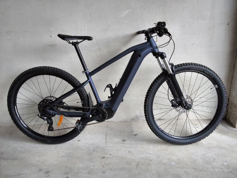 Używany Mtb e-bike rockrider 29 blu asfalto tg M batteria 500wh Custom Microshift Acolyte 2024 MTB