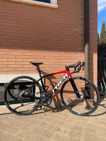 Used Trek Émonda SL 6 Disc 2022 2022 Road & Gravel