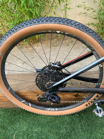 Używany BMC AGONIST 01 ONE 2019 2019 Mountainbike — zdjęcie 3 z 8