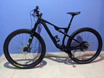 Used Orbea OIZ H10 2020 2020 Mountainbike, Black, 27.5, 29 — image 2 of 7
