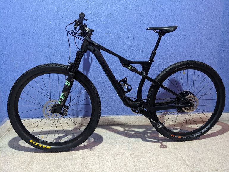 Used Orbea OIZ H10 2020 2020 Mountainbike, Black, 27.5, 29 — image 2 of 7