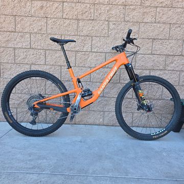 Used Santa Cruz HIGHTOWER R / Carbon C / 29 2022 2022 MTB