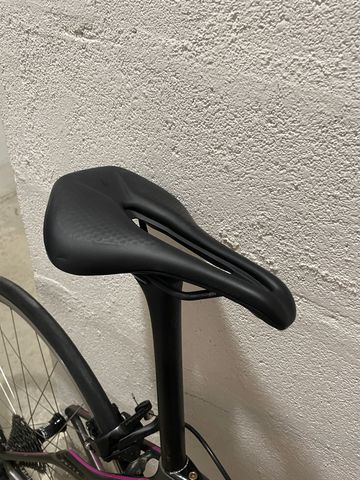 Używany Specialized Ruby Comp 2014 2014 Road & Gravel — zdjęcie 5 z 8