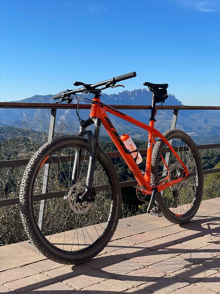 Used KTM MYROON PRO 2021 2021 Mountainbike, Naranja — image 2 of 3