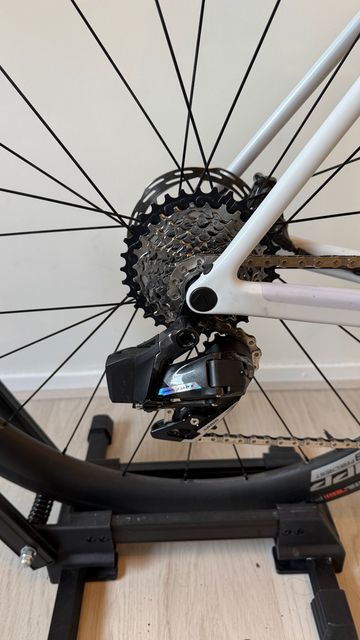 Brugt Canyon Ultimate CF SLX 8 AXS 2025 2025 Road & Gravel — billede 6 af 7