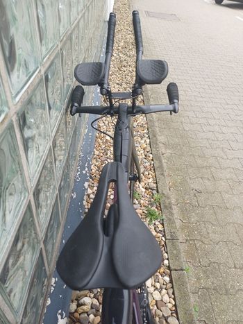 Used Felt IAx Advanced 105 Di2 2024 2024 Road & Gravel — image 31 of 33
