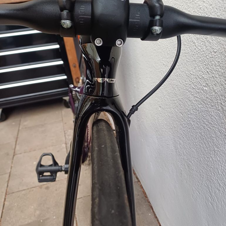 Used Felt IAx Advanced 105 Di2 2024 2024 Road & Gravel, Purple — image 23 of 35