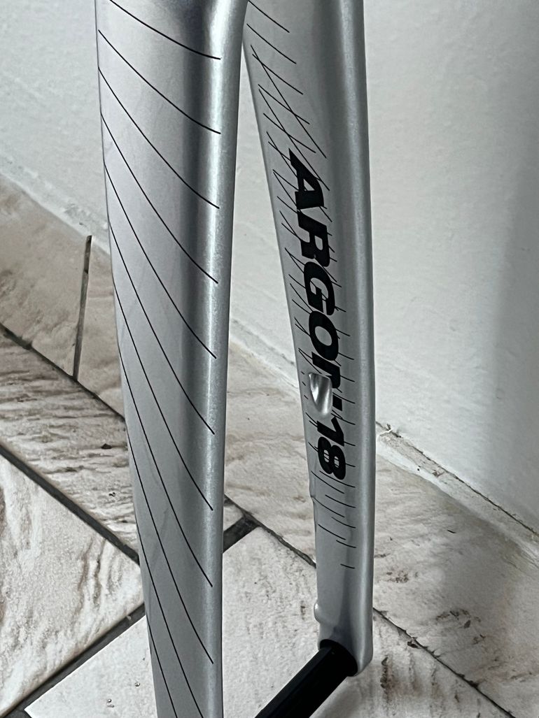 Used Argon 18 Gallium Disc Shimano Ultegra Di2 2020 Frameset 2020 Road & Gravel, Hellgrau — image 10 of 22