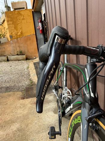 Used BH G6 Shimano Ultegra Di2 2015 Road & Gravel — image 2 of 7